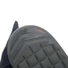 将图像加载到图库查看器中，CHANEL ★CC Logo Sneakers GrayG46014 Wool Suede Leather Size 42
