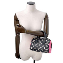 将图像加载到图库查看器中，LOUIS VUITTON Speedy Bandouliere Noir/White/PinkM46088 Monogram Empreinte Leather Size 20

