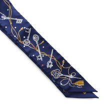Load image into Gallery viewer, HERMES Twilly LE CLES A POIS Marine/Grease Algeon Silk100%

