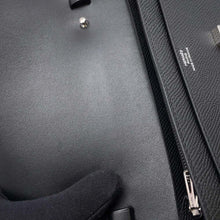 将图像加载到图库查看器中，HERMES Constance to Go Black Epsom
