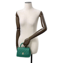 将图像加载到图库查看器中，CHANEL Handbag CC Logo Top Handle GreenAS2215 Caviar Leather Size XXS
