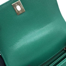 将图像加载到图库查看器中，CHANEL Handbag CC Logo Top Handle GreenAS2215 Caviar Leather Size XXS
