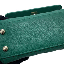 将图像加载到图库查看器中，CHANEL Handbag CC Logo Top Handle GreenAS2215 Caviar Leather Size XXS
