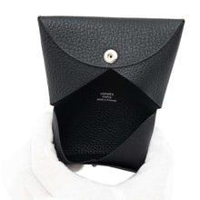 将图像加载到图库查看器中，HERMES Calvi Black Chevre Myzore Goatskin
