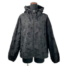 Load image into Gallery viewer, MONCLER Charmeil Floral Jacket Black Polyester59% Cotton41%
