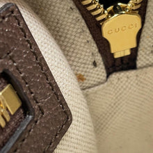 将图像加载到图库查看器中，GUCCI Jumbo GG Messenger Beige/Brown675891 Canvas Leather
