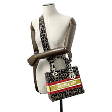 Load image into Gallery viewer, Dior Lady Dee Light BrownM0565OTGT Velvet Size Medium
