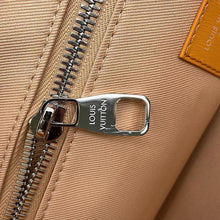 将图像加载到图库查看器中，LOUIS VUITTON Shopper tote SaffronM24457 Leather Size MM
