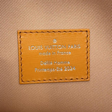 将图像加载到图库查看器中，LOUIS VUITTON Shopper tote SaffronM24457 Leather Size MM
