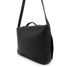 Load image into Gallery viewer, HERMES Victoria Messenger Bag Black Taurillon Clemence
