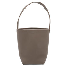 将图像加载到图库查看器中，The Row N/S Park Tote Bag Brown Leather Size Small
