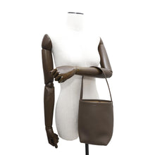 将图像加载到图库查看器中，The Row N/S Park Tote Bag Brown Leather Size Small
