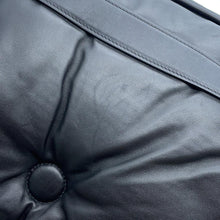 将图像加载到图库查看器中，CELINE Pillow Bag Black Leather
