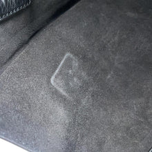 Load image into Gallery viewer, CELINE Luggage phantom Black169953MCC Leather Size Medium
