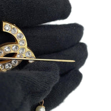 Load image into Gallery viewer, CHANEL CC Logo Rhinestone Double Brooch Gold Gold Plated Rhinestone Faux Pearl
