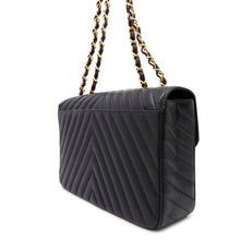 Load image into Gallery viewer, CHANEL V Stitch ChainShoulder Bag BlackA03660 Caviar Leather Size 34
