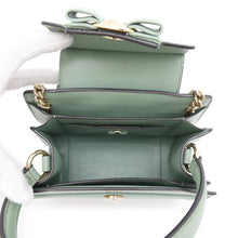 将图像加载到图库查看器中，Ferragamo Vara Ribbon 2way Bag Light Green21 I282 Leather
