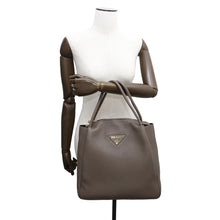 将图像加载到图库查看器中，PRADA Handbag Greige1BC142 Leather
