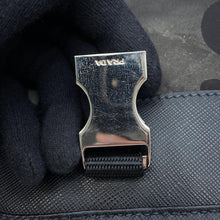 将图像加载到图库查看器中，PRADA CamouflagePattern Shoulder Bag Khaki/Black Nylon
