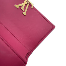 将图像加载到图库查看器中，LOUIS VUITTON Portefeuille Capucine Compact Noir/Hot pinkM62157 Taurillon Leather

