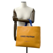 Load image into Gallery viewer, LOUIS VUITTON ★Shopper Tote SaffronM24457 Leather Size MM

