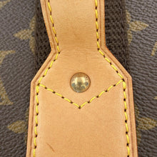 Load image into Gallery viewer, LOUIS VUITTON Pegase BrownM23294 Monogram Size 55
