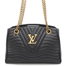 Load image into Gallery viewer, LOUIS VUITTON New Wave Chain Tote NoirM51496 Calf Leather
