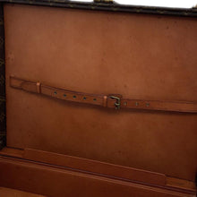 Load image into Gallery viewer, LOUIS VUITTON President・Krasol BrownM53012 Monogram Size 45
