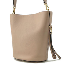 将图像加载到图库查看器中，Ferragamo Gancini The Studio Bucket Amaretti Beige212892 Leather
