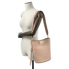 将图像加载到图库查看器中，Ferragamo Gancini The Studio Bucket Amaretti Beige212892 Leather
