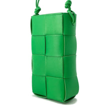 将图像加载到图库查看器中，Bottega Veneta Maxi INTRECCIATO Cassette Phone Pouch Parakeet730541 Calf Leather
