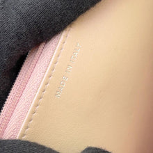 将图像加载到图库查看器中，CHANEL Matelasse Chain wallet MetalicPink Lambskin

