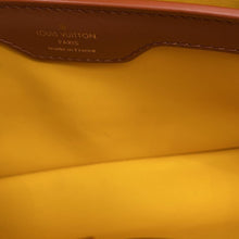 将图像加载到图库查看器中，LOUIS VUITTON Capucines JauneM57651 Canvas Leather Size BB
