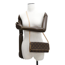 将图像加载到图库查看器中，LOUIS VUITTON Pochette Twin BeigeM51852 Monogram Size GM
