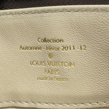 将图像加载到图库查看器中，LOUIS VUITTON Lock It BrownM40597 Monogram Shiny
