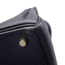 Load image into Gallery viewer, HERMES Kelly Retourne Black Togo Leather Size 28
