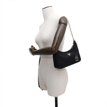 将图像加载到图库查看器中，PRADA Re-Edition 2005 Re-Nylon Shoulder Bag Black1BH204 Nylon Leather
