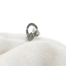 Load image into Gallery viewer, Van Cleef &amp; Arpels Vintage Alhambra long necklace 20 motifsVCARP7S500 18K White Gold
