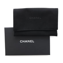 将图像加载到图库查看器中，CHANEL Matelasse Classic Card Case PurpleAP0214 Caviar Leather
