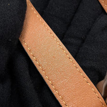 Load image into Gallery viewer, LOEWE hammock Brown387.12KN60 Leather Size Small
