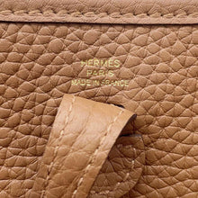 Load image into Gallery viewer, HERMES Evelyne Long Halzan Taurillon Clemence Size TPM
