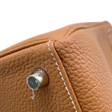 Load image into Gallery viewer, HERMES Kelly Retourne Gold Togo Leather Size 25
