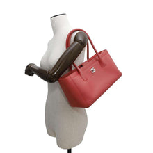 将图像加载到图库查看器中，CHANEL Executive tote PinkA67282 Leather
