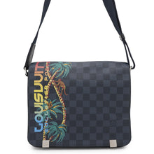 Load image into Gallery viewer, LOUIS VUITTON District NM Navy/NoirN50005 Damier Cobalt Canvas Size PM
