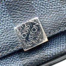 将图像加载到图库查看器中，LOUIS VUITTON District NM Navy/NoirN50005 Damier Cobalt Canvas Size PM
