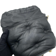 Load image into Gallery viewer, Maison Margiela Maison Margiela Glam Slam ChainShoulder BlackS56WG0111 Leather
