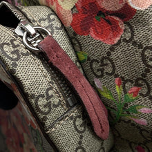 Load image into Gallery viewer, GUCCI GG Blooms Backpack Beige/Pink410544 GG SupremeCanvas
