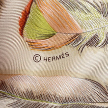 Load image into Gallery viewer, HERMES Carre Plumes II Size 90 Coral/Beige/Rose Silk100%
