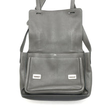 Load image into Gallery viewer, HERMES Steve Buzas Gray Taurillon Clemence Size 35
