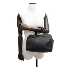 Load image into Gallery viewer, LOUIS VUITTON Speedy Bandouliere NoirM58951 Monogram Empreinte Leather Size 25
